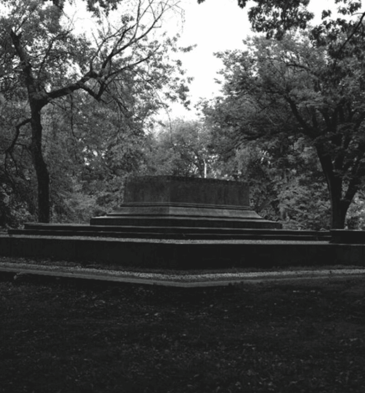 MONUMENT : Carrie Mae Weems　500部限定 Carrie Mae Weems | Monument | Buy & Sell | FairArt