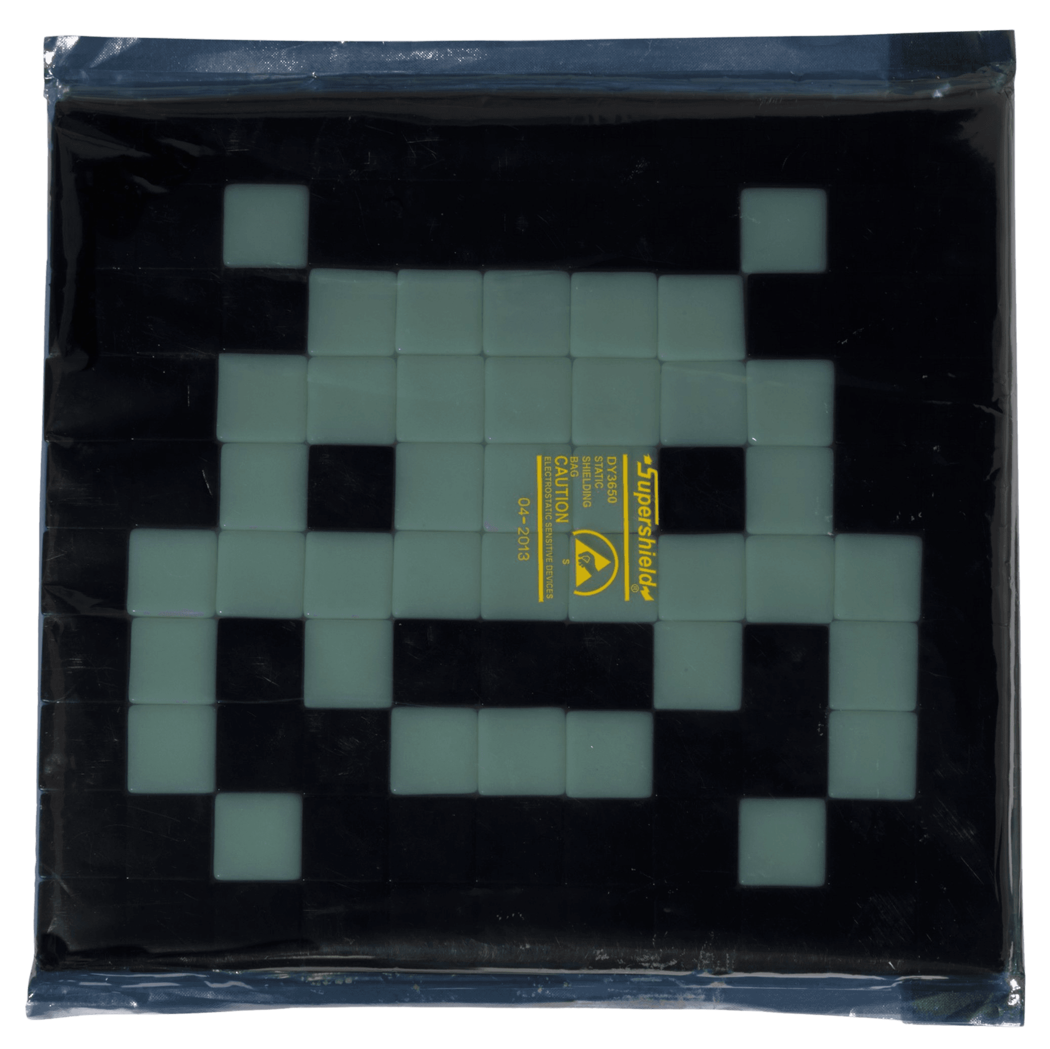 Invader | Invasion Kit #15 (Glow In The Space) | Buy & Sell