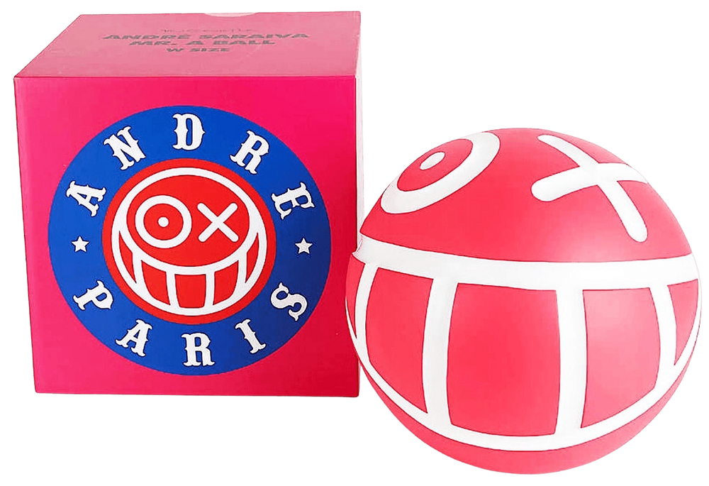large_Andre_Saraiva_Mr_A_Ball_